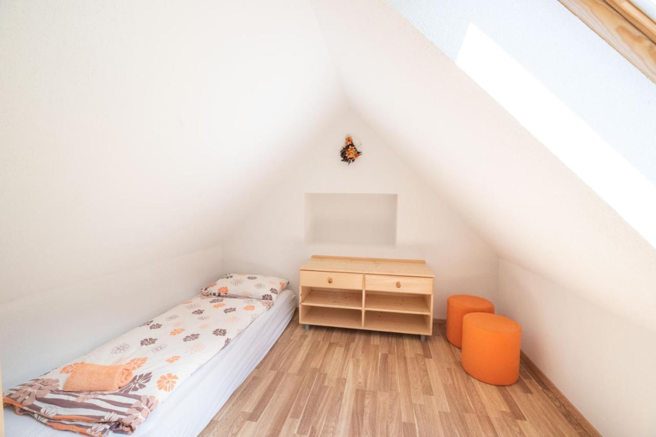 House Dormica Apartment เทรนตา ภายนอก รูปภาพ